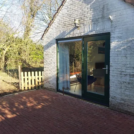 Schuurtje bij de IJssel-2